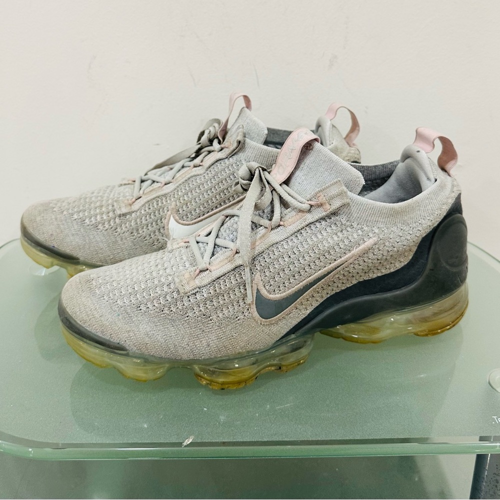 NIKE AIR VAPORMAX 2021 FK FLYKNIT PLATINUM-PINK SZ 6.5Y-WOMENS SZ 7.5 DB1550-004
